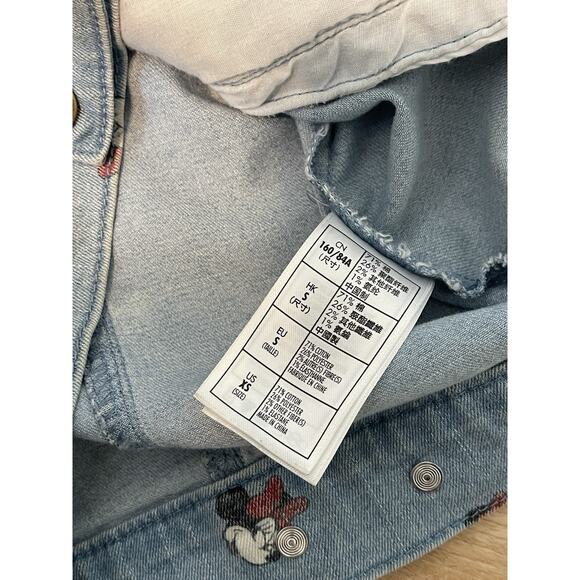 Disney Parks Jacket Womens XS Blue Minnie Mouse All Over Print Jean Denim - Picture 9 of 9